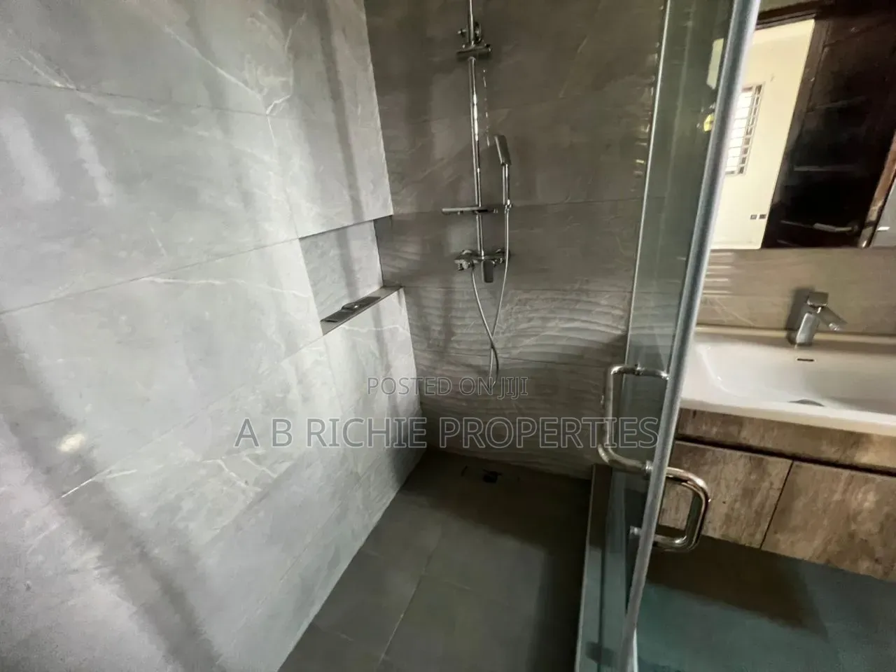 3bdrm House in Ab Richie Properties, School Area for rent