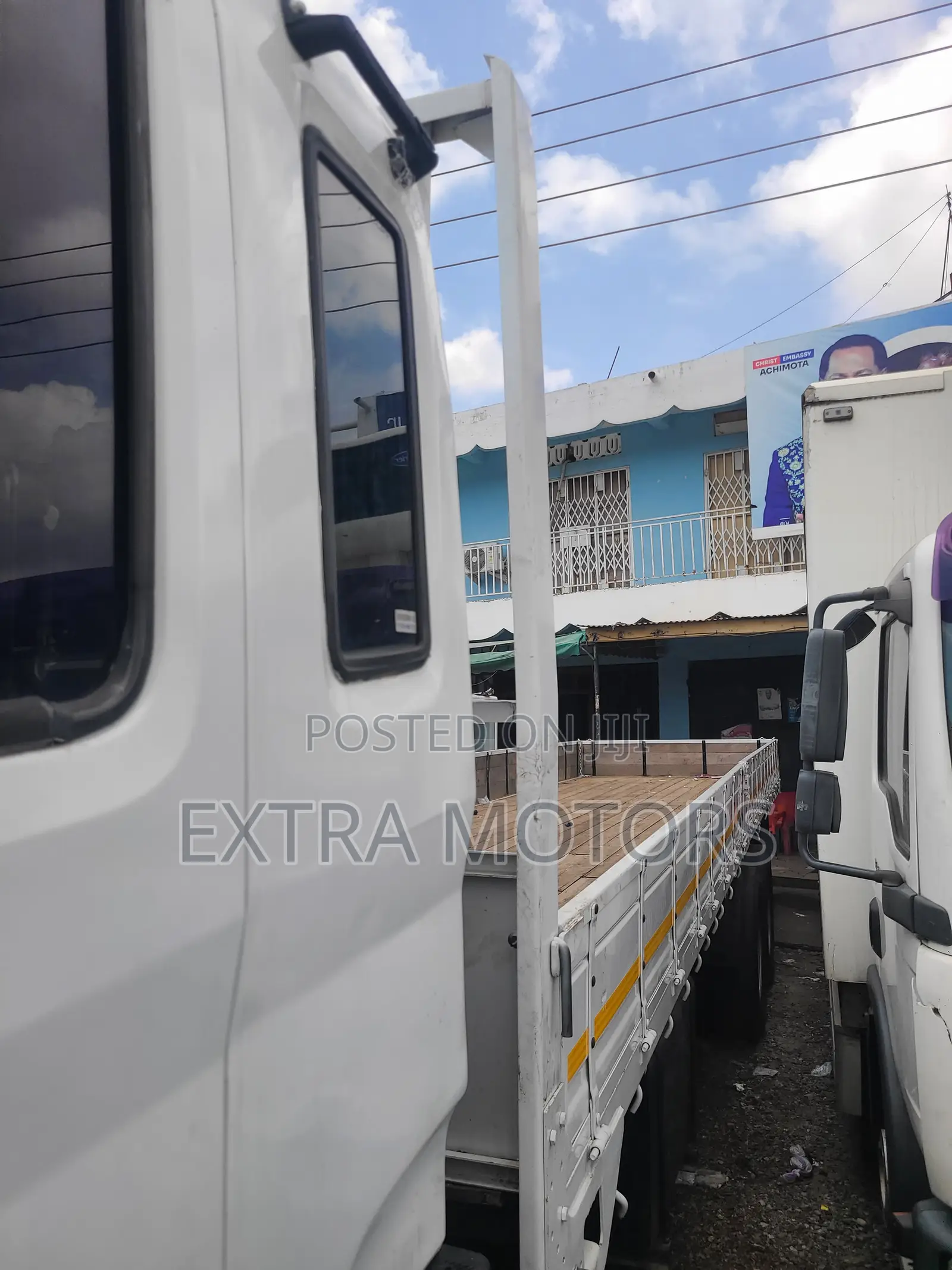 Hyundai Gold 5 Ton Truck 2005 – 7.6L Diesel