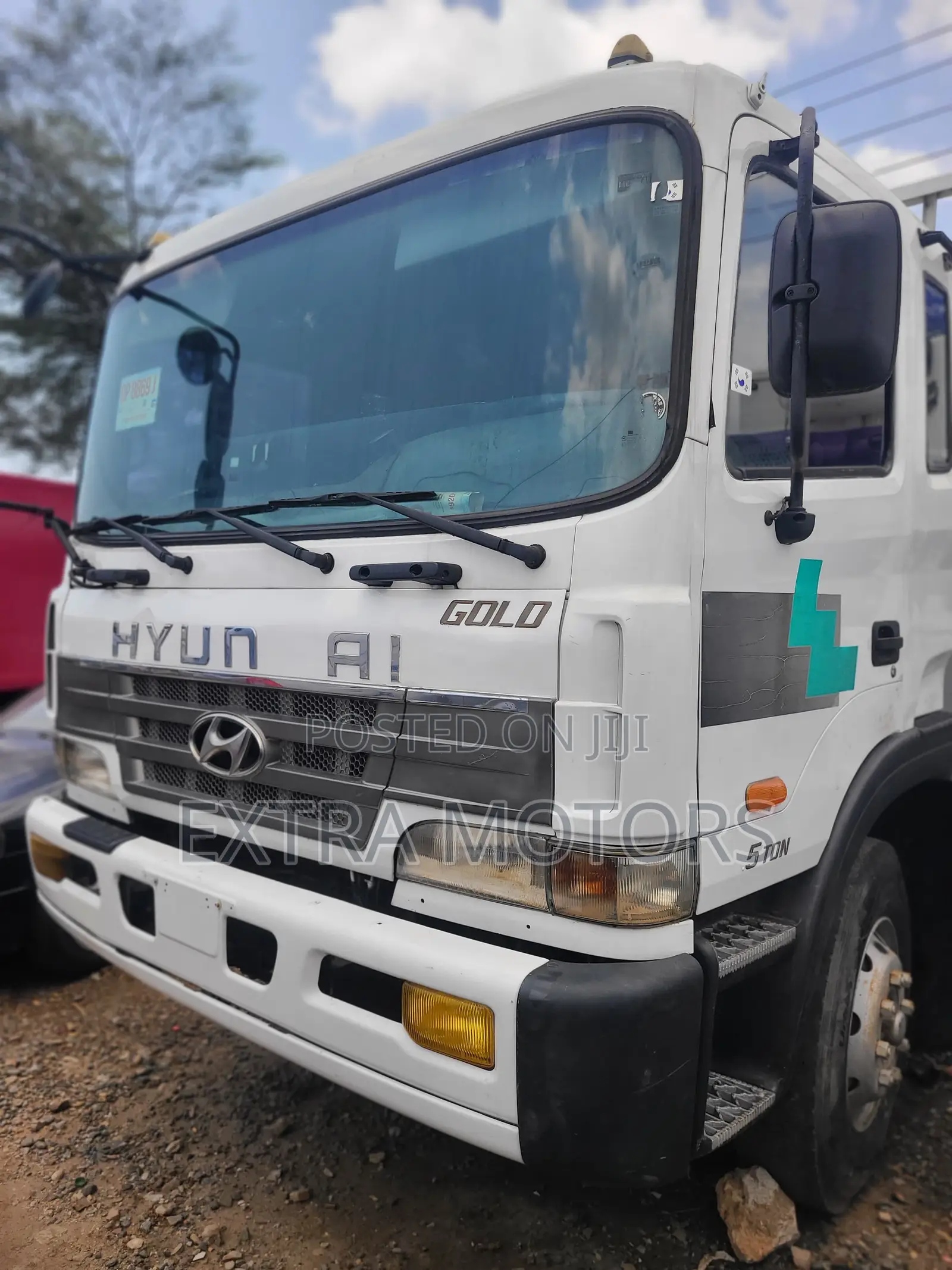 Hyundai Gold 5 Ton Truck 2005 – 7.6L Diesel