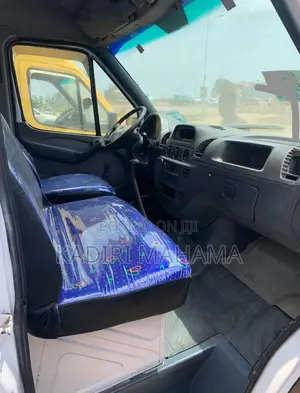 Mercedes-Benz Sprinter 2005 White