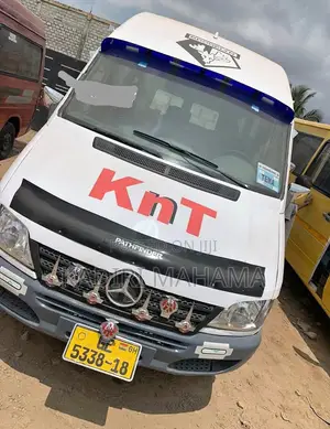 Mercedes-Benz Sprinter 2005 White