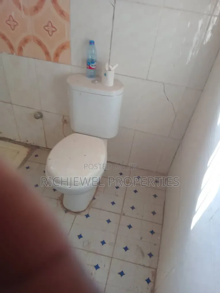 5bdrm House in Richjewel Properties, Tamale Municipal for rent