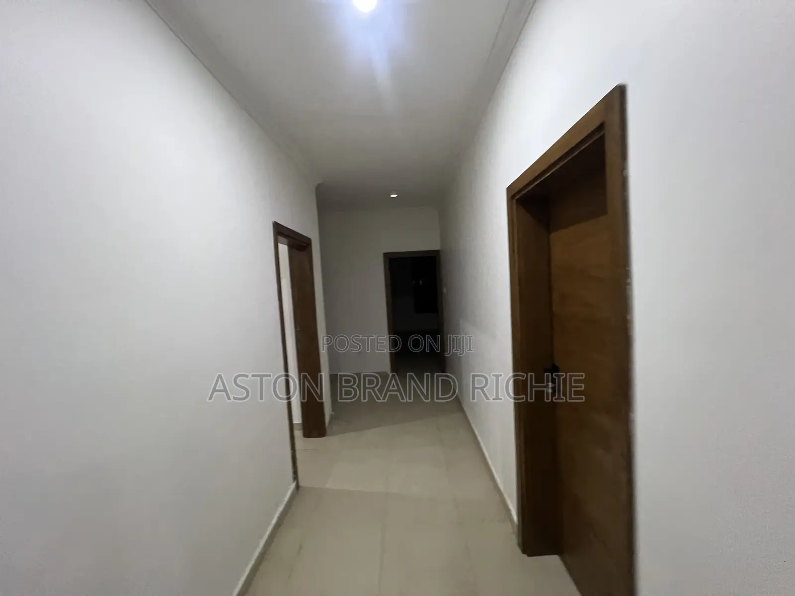 3bdrm Apartment in Aston Brand Richie, Parakuo Estate for rent