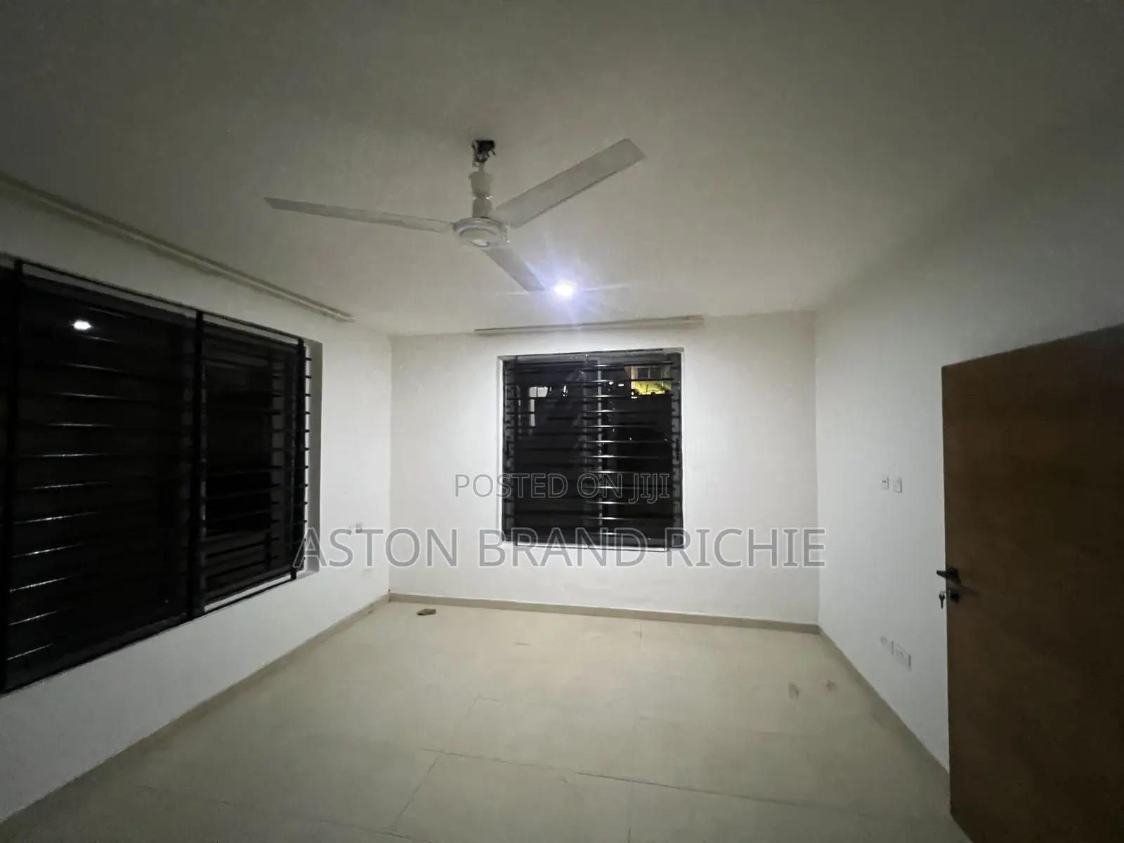 3bdrm Apartment in Aston Brand Richie, Parakuo Estate for rent