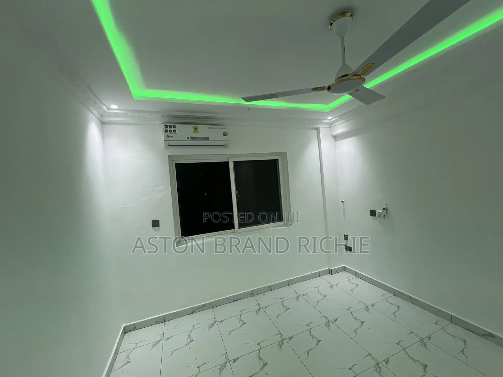2bdrm Apartment in Aston Brand Richie, Kwabenya for sale