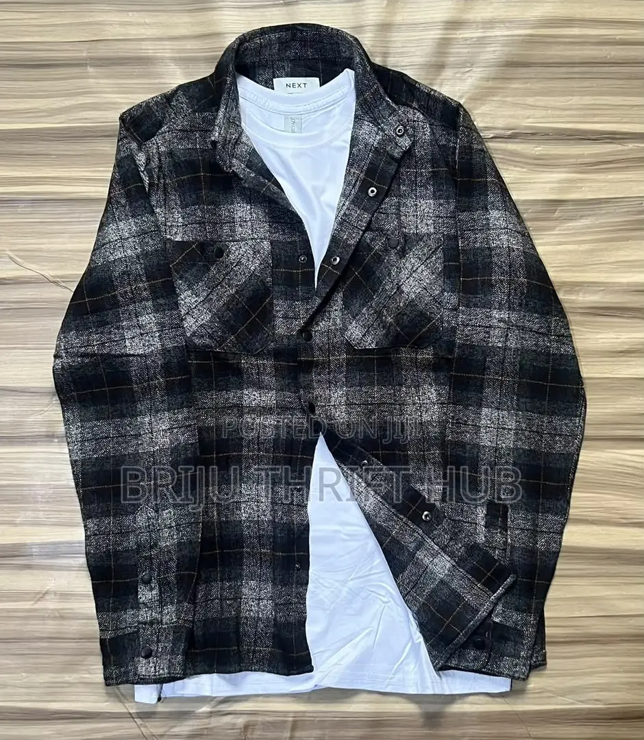 Quality Long Sleeves Shirt With Round Neck