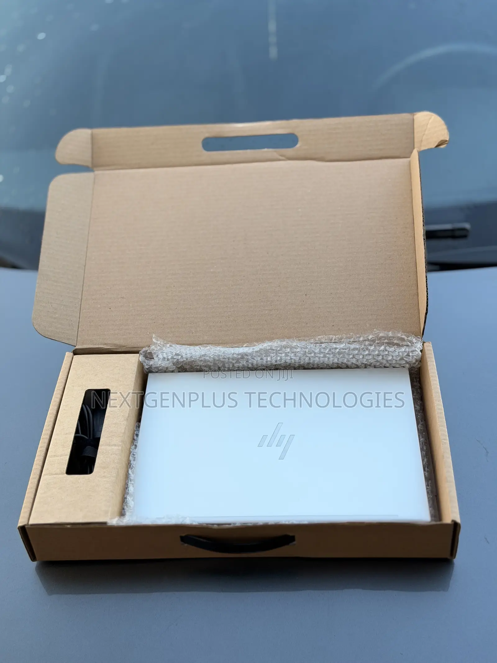 New Laptop HP EliteBook 840 G9 16GB Intel Core i7 SSD 512GB