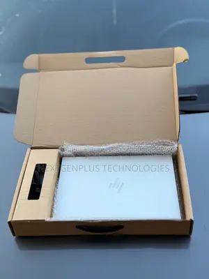 New Laptop HP EliteBook 840 G9 16GB Intel Core i7 SSD 512GB