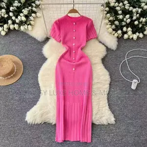 Elegant Ribbed Button-Down Maxi Dress