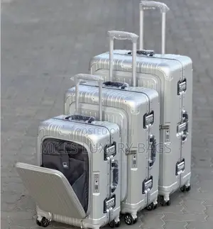 Stylist Traveler