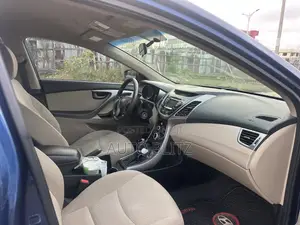 Hyundai Elantra 2015 Blue