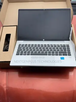 New Laptop HP ProBook 440 G9 16GB Intel Core i5 SSD 256GB