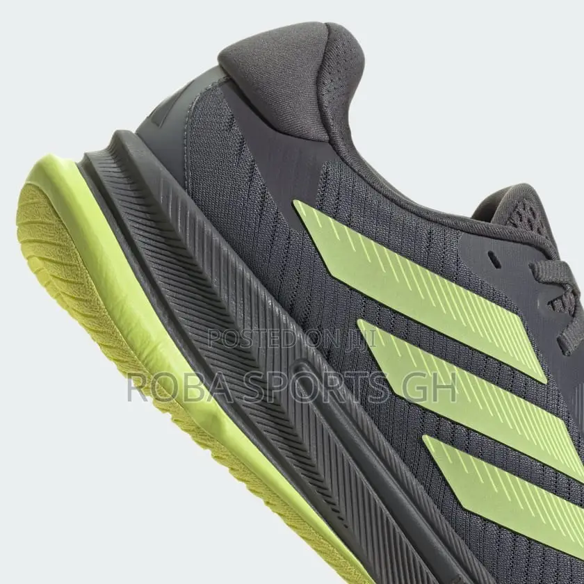 Adidas Supernova Ease Sneakers