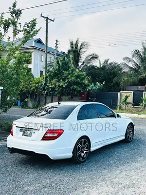 Mercedes-Benz C250 2014 White