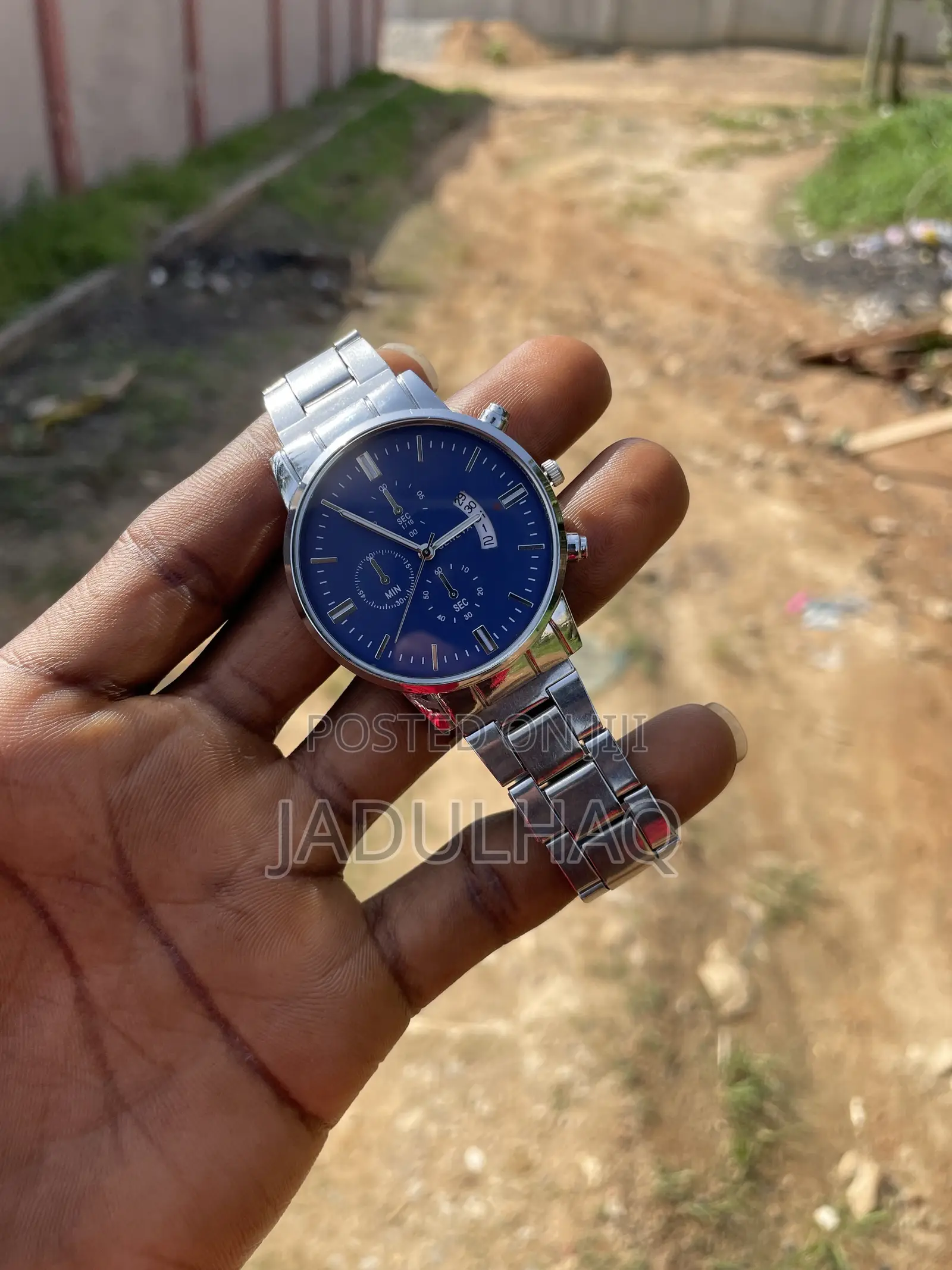 Luxury GENEVA Men’s Stainless Steel Wristwatch – Black & Blue Dial