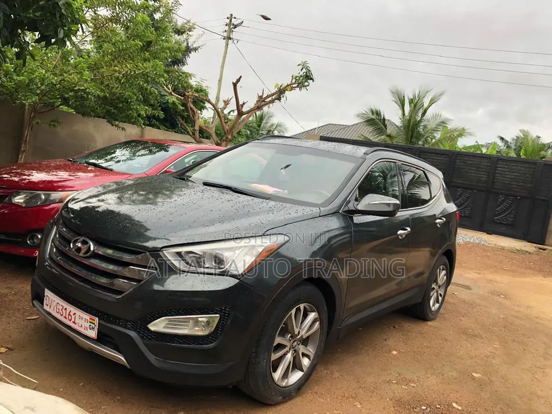 Hyundai Santa Fe 2014 Black