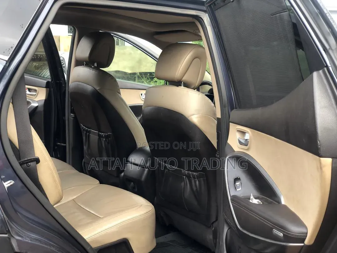 Hyundai Santa Fe 2014 Black