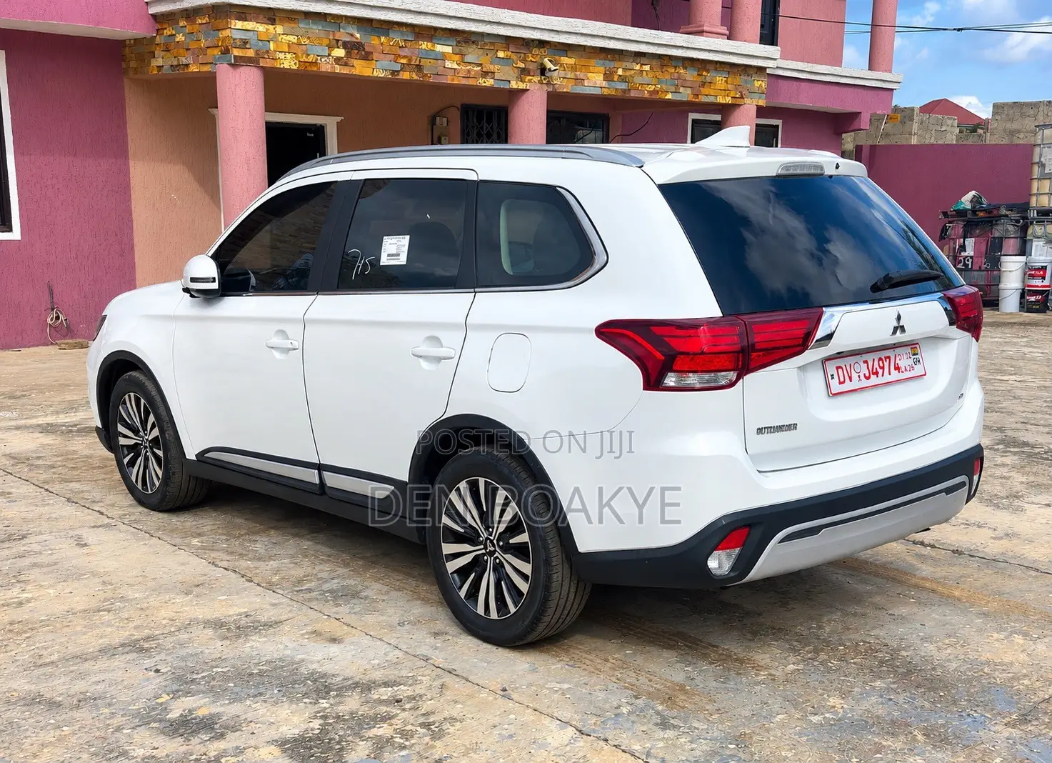 Mitsubishi Outlander SEL AWC 2019 White