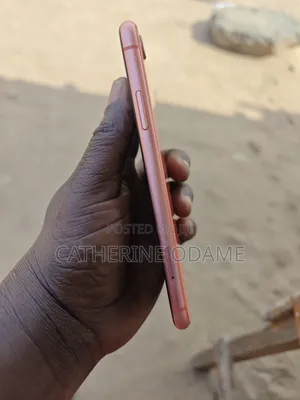 Apple iPhone XR 64 GB