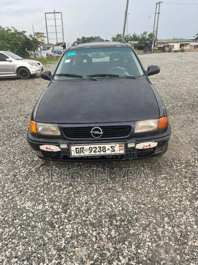Opel Astra 1.4 2000 Black