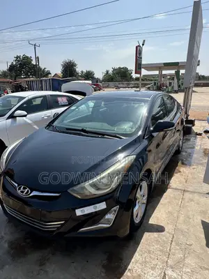Hyundai Elantra 2016