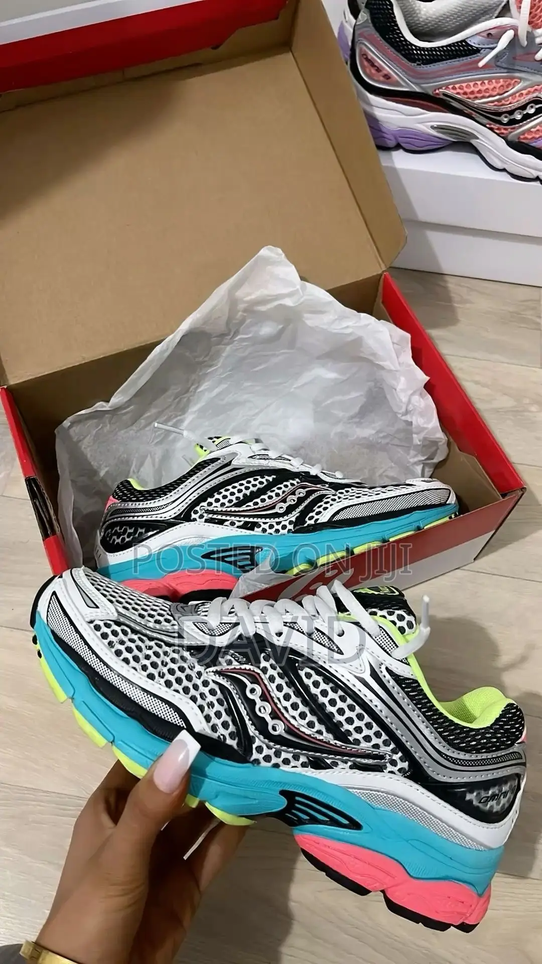 Saucony Progrid Omni 9