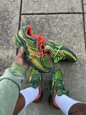 Saucony Progrid Omni 9