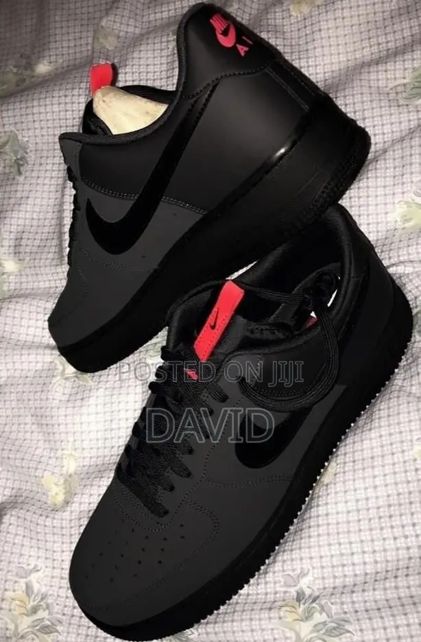 Nike Air Force 1