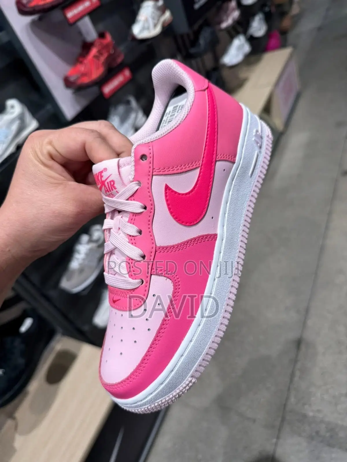 Nike Air Force 1