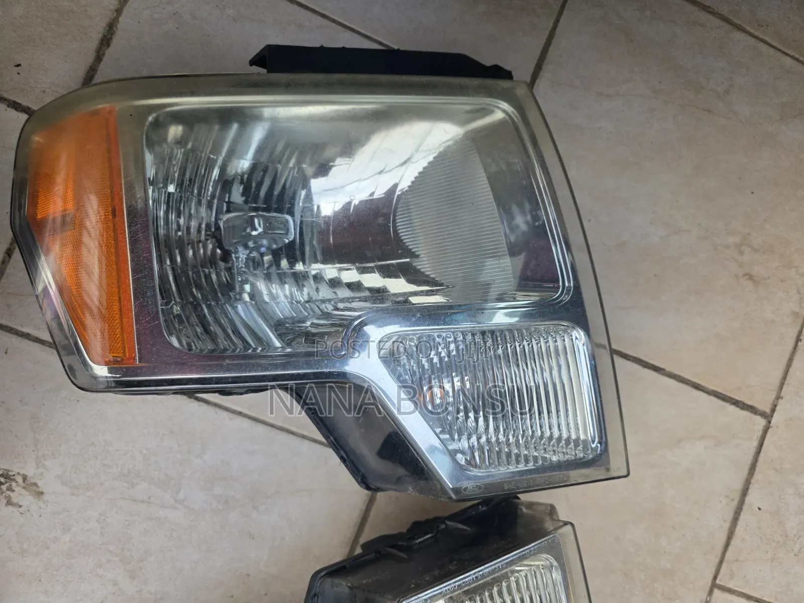 FORD F150 2010 T0 2015 Head Lights