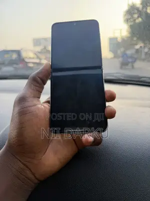 Samsung Galaxy Z Flip 5 256 GB Black