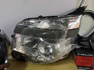 Voxy 2012 Headlight