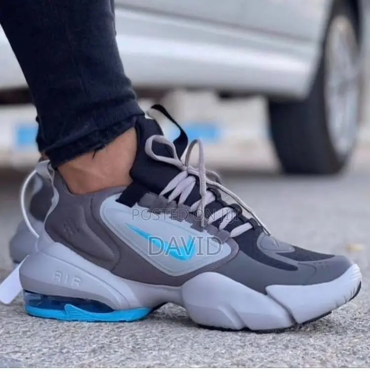 Nike Air Max Alpha Savage / Air Max 200