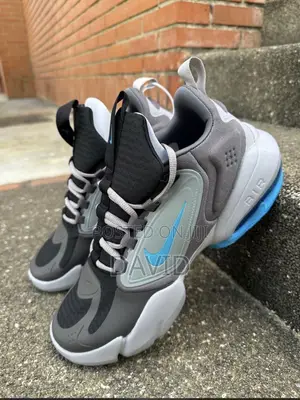 Nike Air Max Alpha Savage / Air Max 200