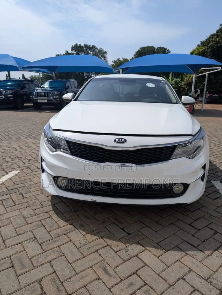 Kia K5 2017 White