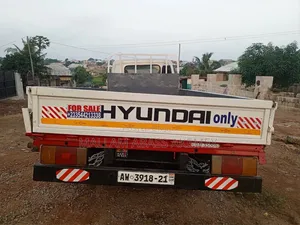 Hyundai Mighty 2