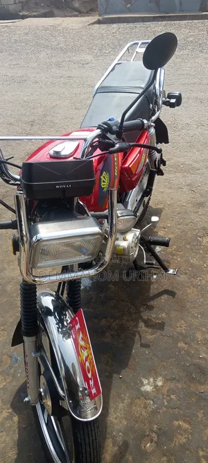 Royal RY125 2025 Red