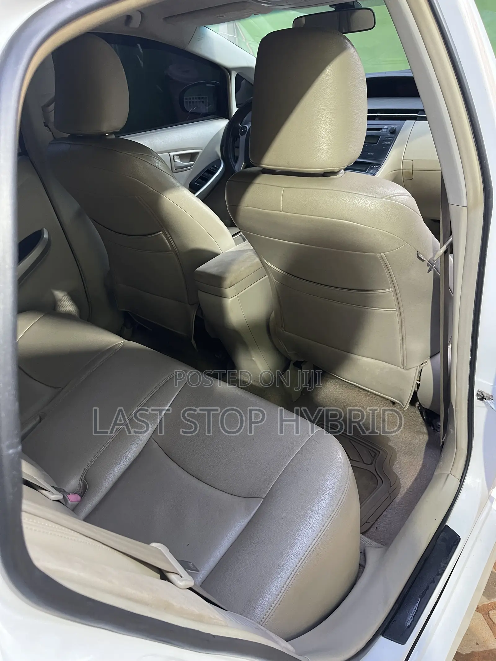 Toyota Prius 2010 White