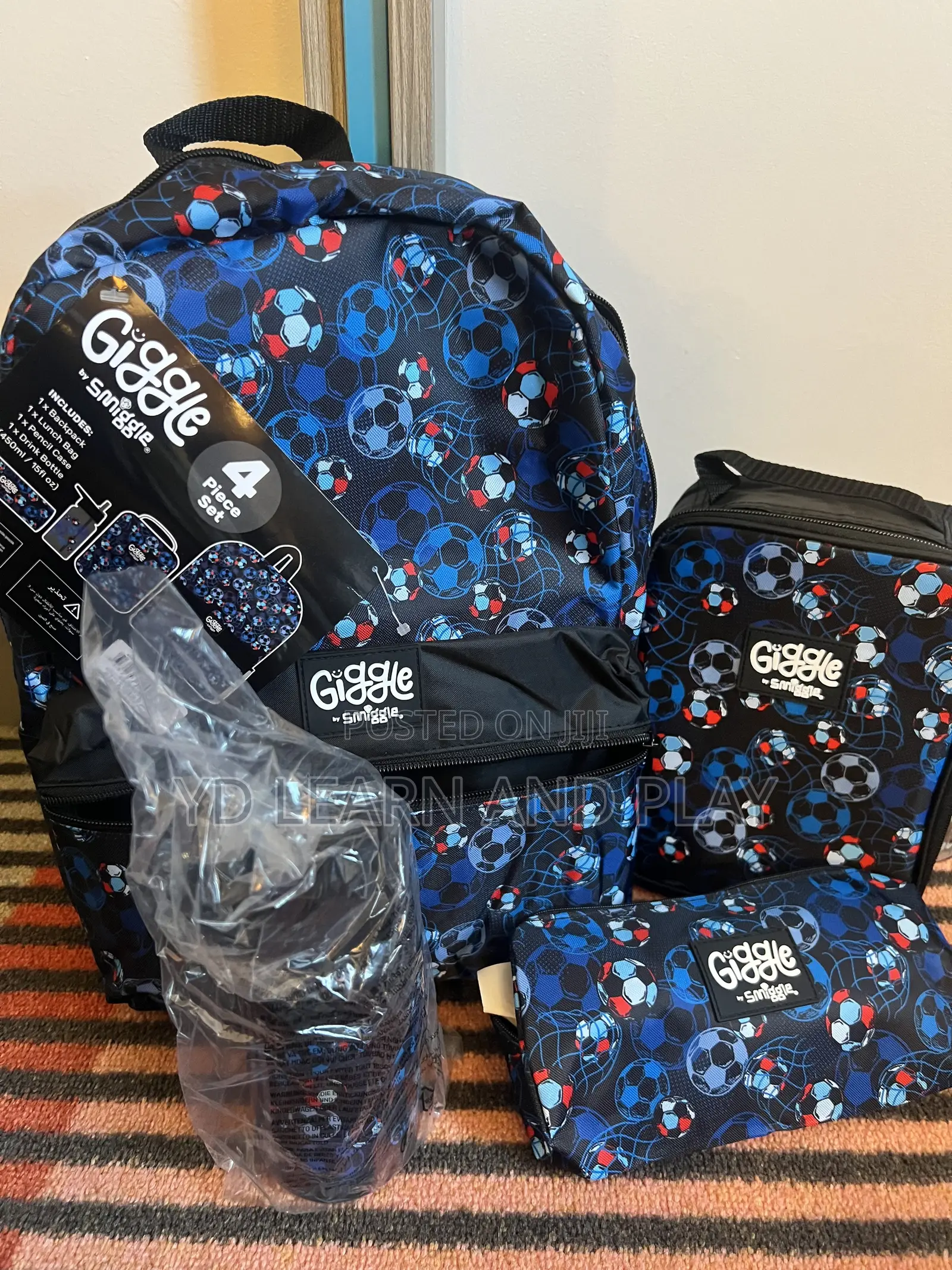 Giggle by Smiggle Scho Bag 4 Piece