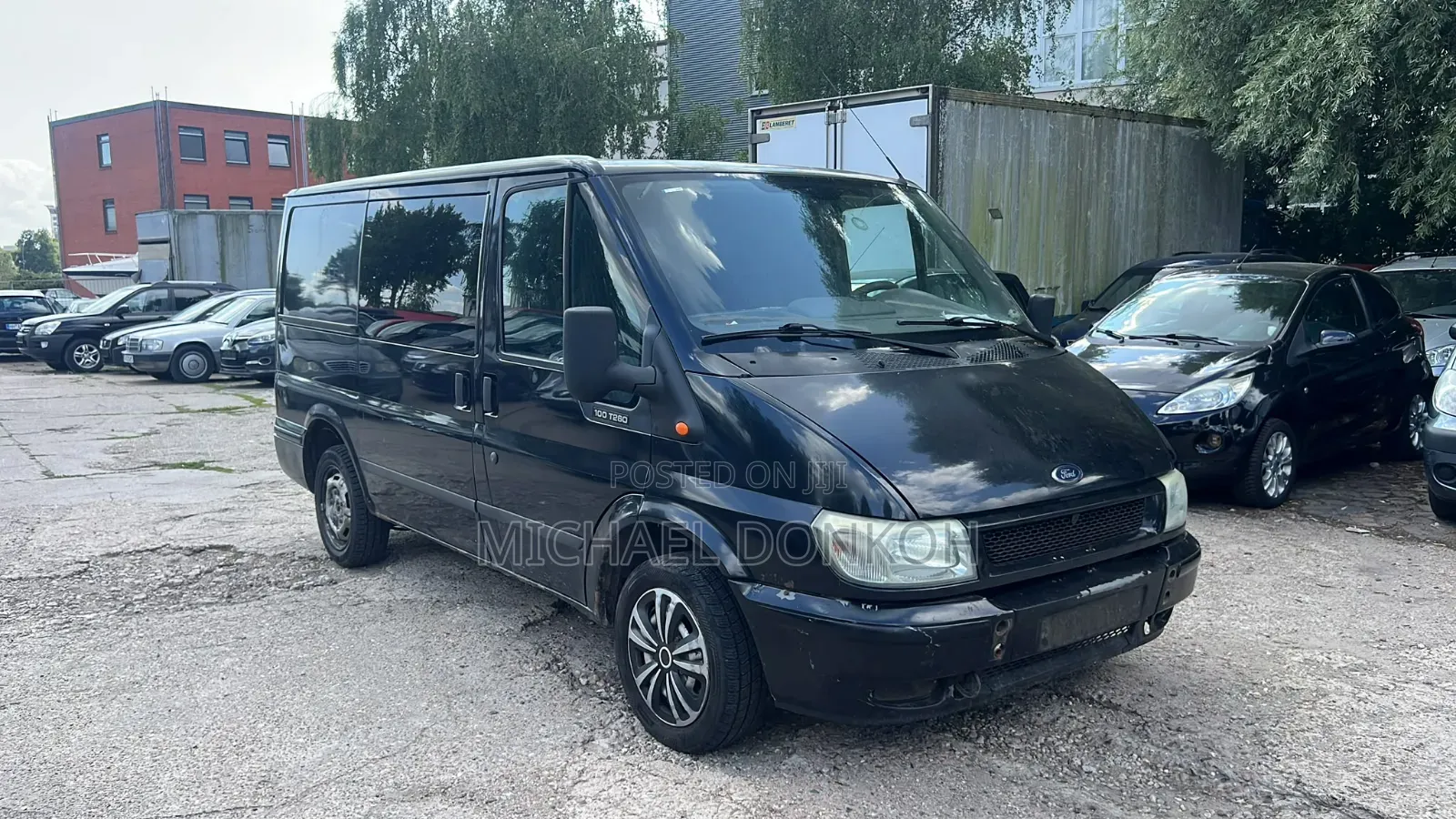 Ford Transit 2001 Black