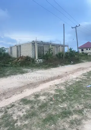 Uncompleted 2-Bedroom Flat With 3 Stores for Sale – Portin