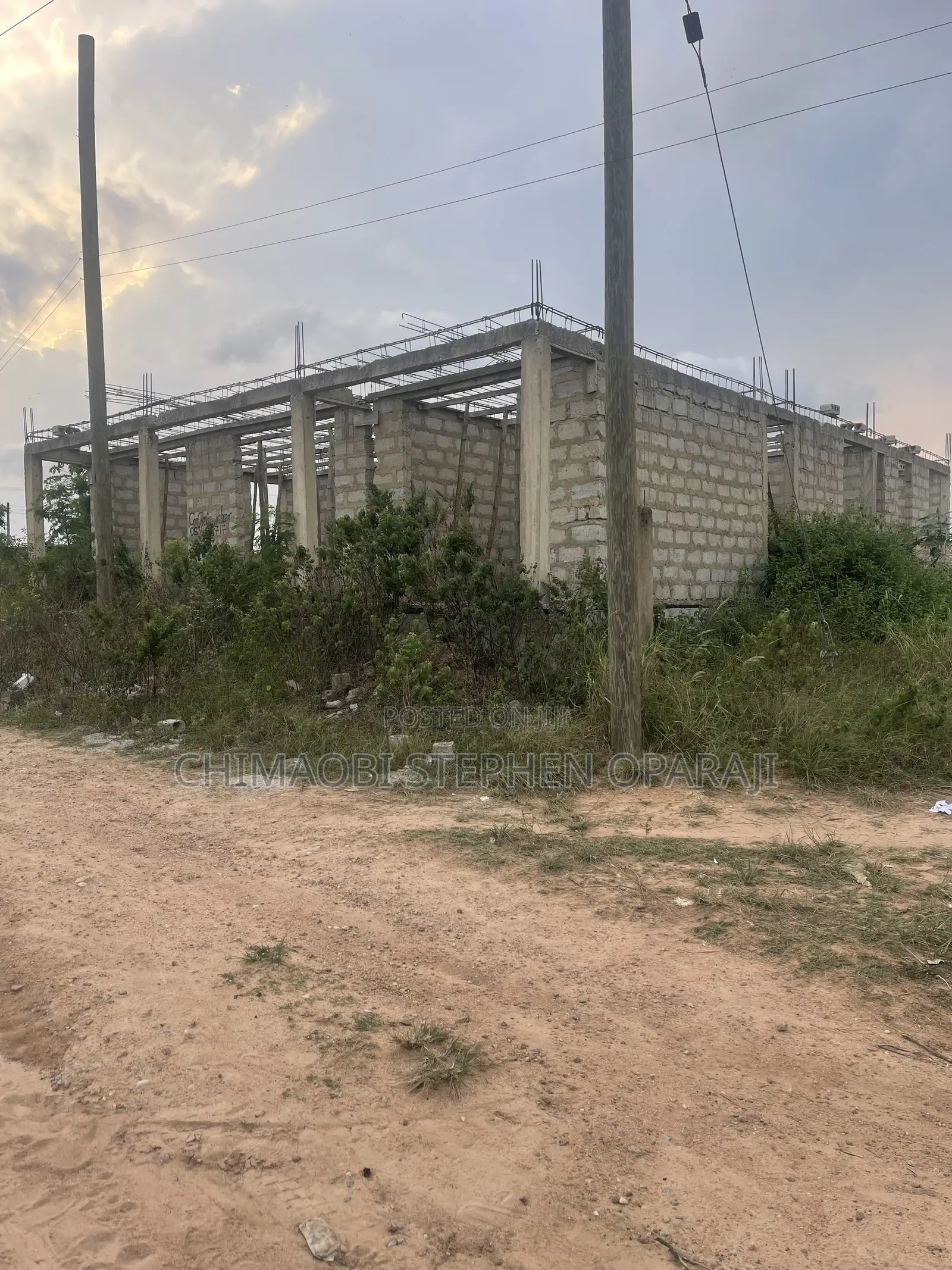 Uncompleted 2-Bedroom Flat With 3 Stores for Sale – Portin