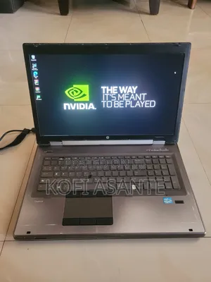 Laptop HP EliteBook 8770W 8GB Intel Core i7 HDD 320GB