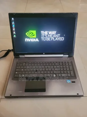 Laptop HP EliteBook 8770W 8GB Intel Core i7 HDD 320GB