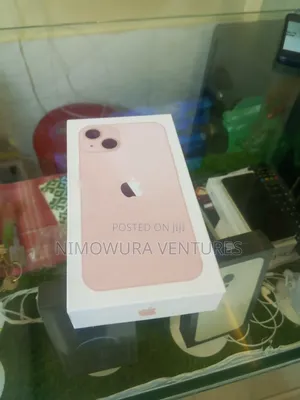 New Apple iPhone 13 128 GB White
