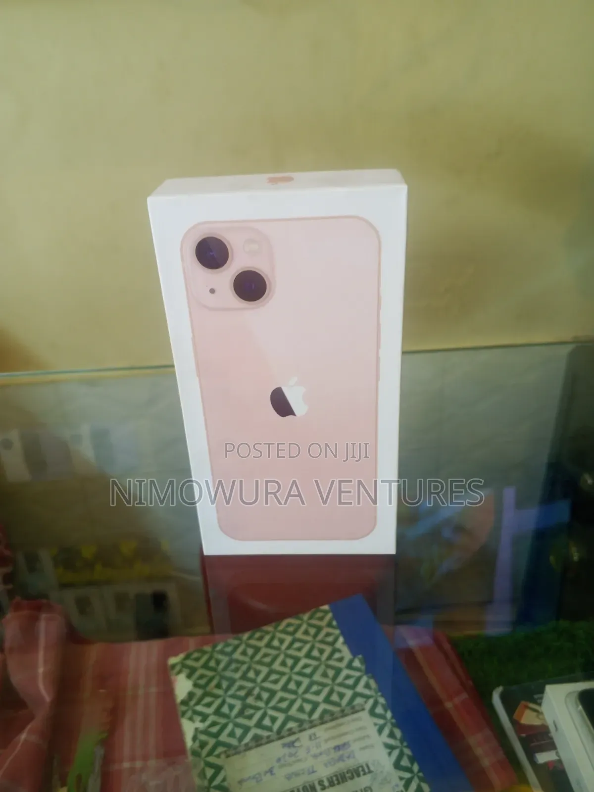 New Apple iPhone 13 128 GB White