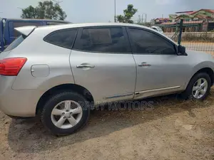 Nissan Rogue S 2012 Silver