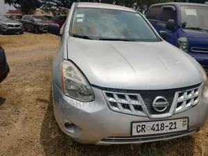 Nissan Rogue S 2012 Silver