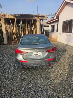 Hyundai Elantra 2013 Silver