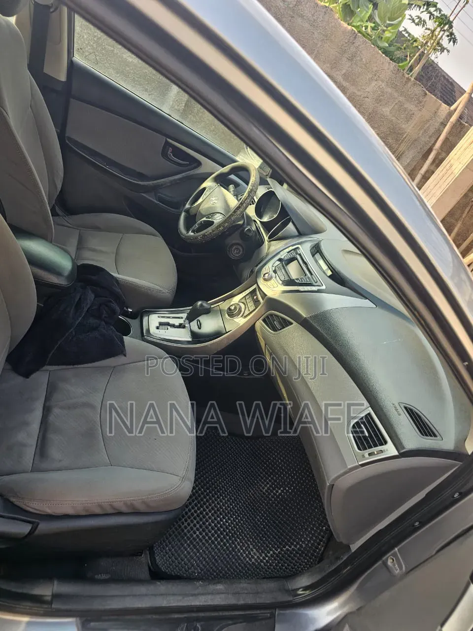 Hyundai Elantra 2013 Silver